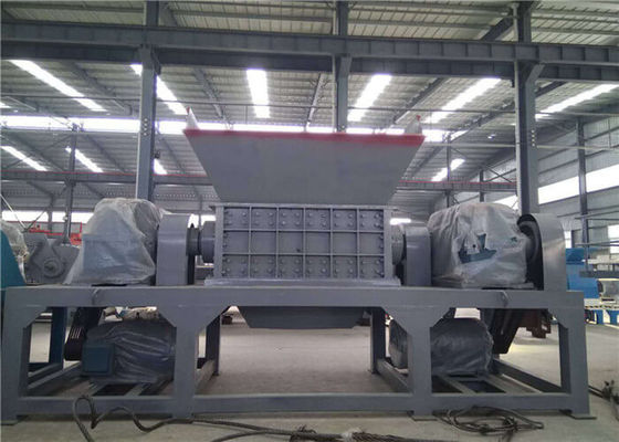China Automatischer industrieller Altmetall-Reißwolf 5 Tonnen der Kapazitäts-H13 Blatt-Material- fournisseur