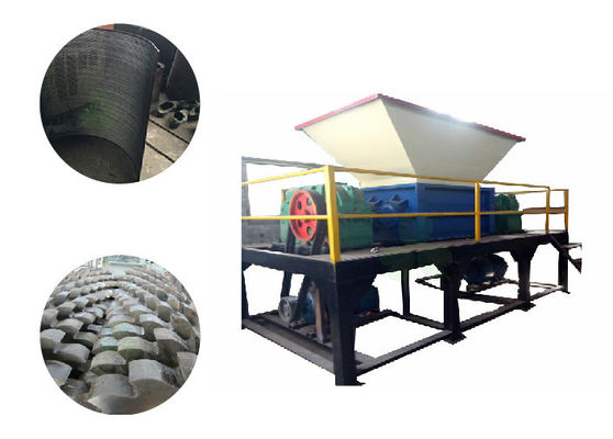 China Vier Wellen-Abfallholz-Reißwolf-Maschine mit der Kapazität 4-5t/H lärmarm fournisseur